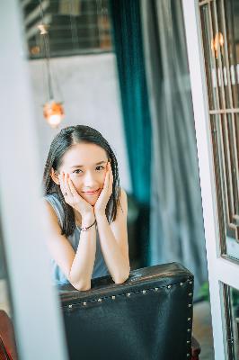 黑色蕾丝透视露胸旗袍连衣裙