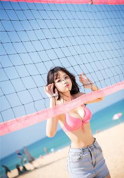 她在丈夫面前被耍了