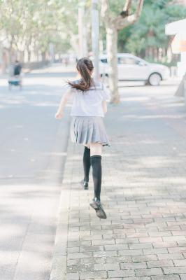 被哥哥管教的日子